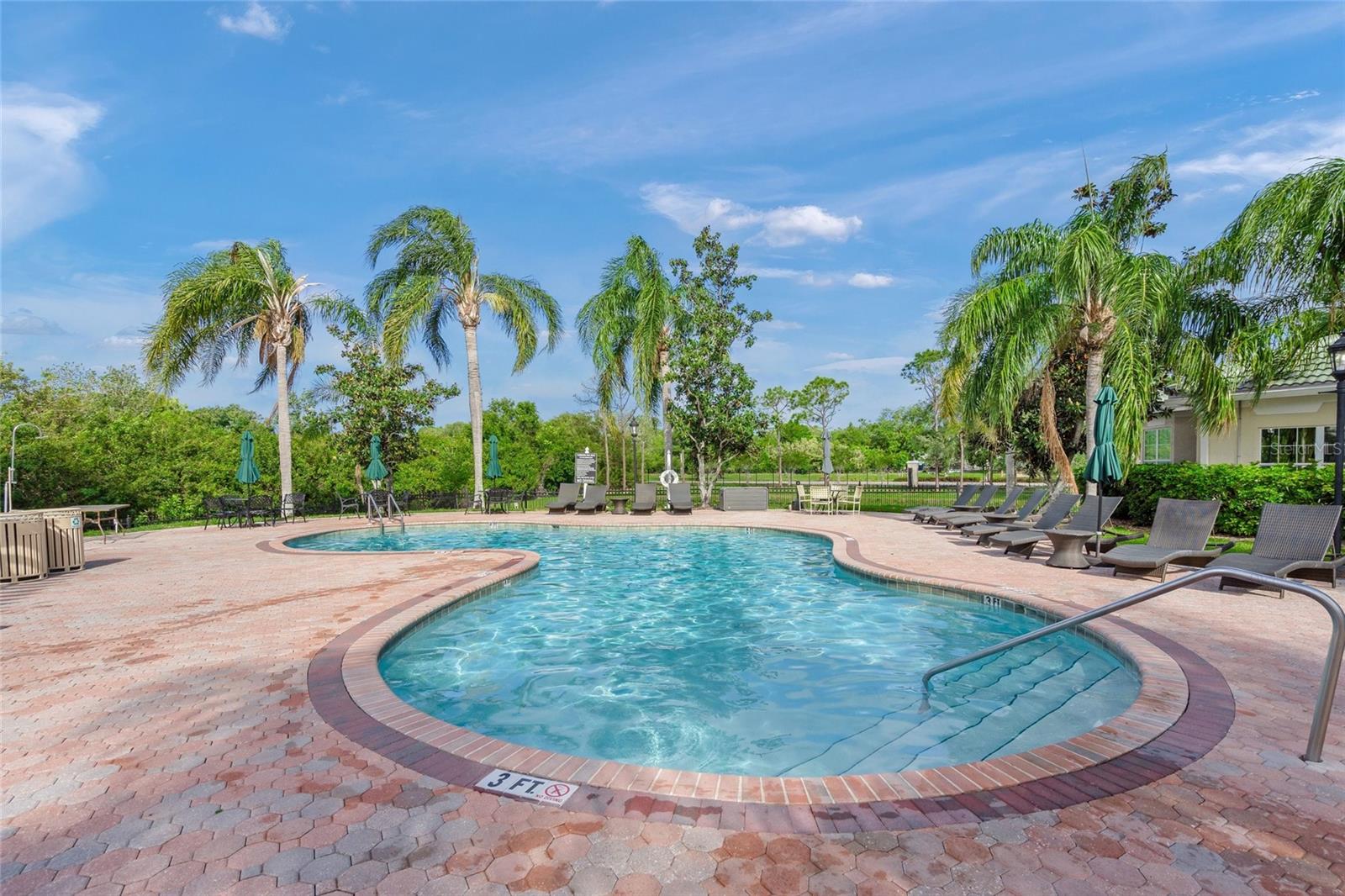 5160 NORTHRIDGE RD #302, SARASOTA, FL, 34238