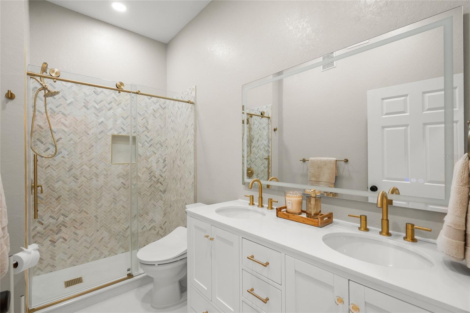 5160 NORTHRIDGE RD #302, SARASOTA, FL, 34238