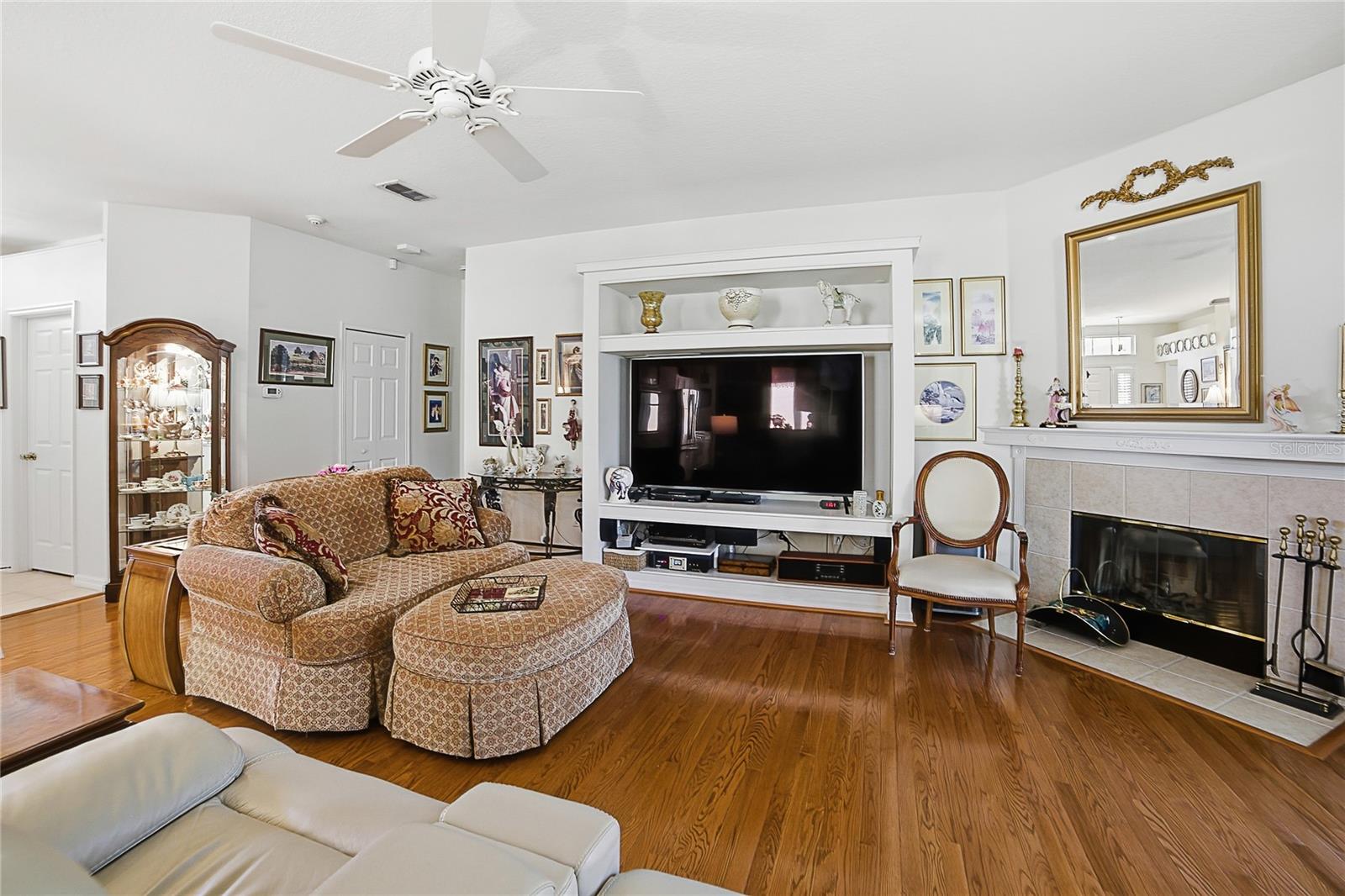 934 DEKLEVA DR, APOPKA, FL, 32712