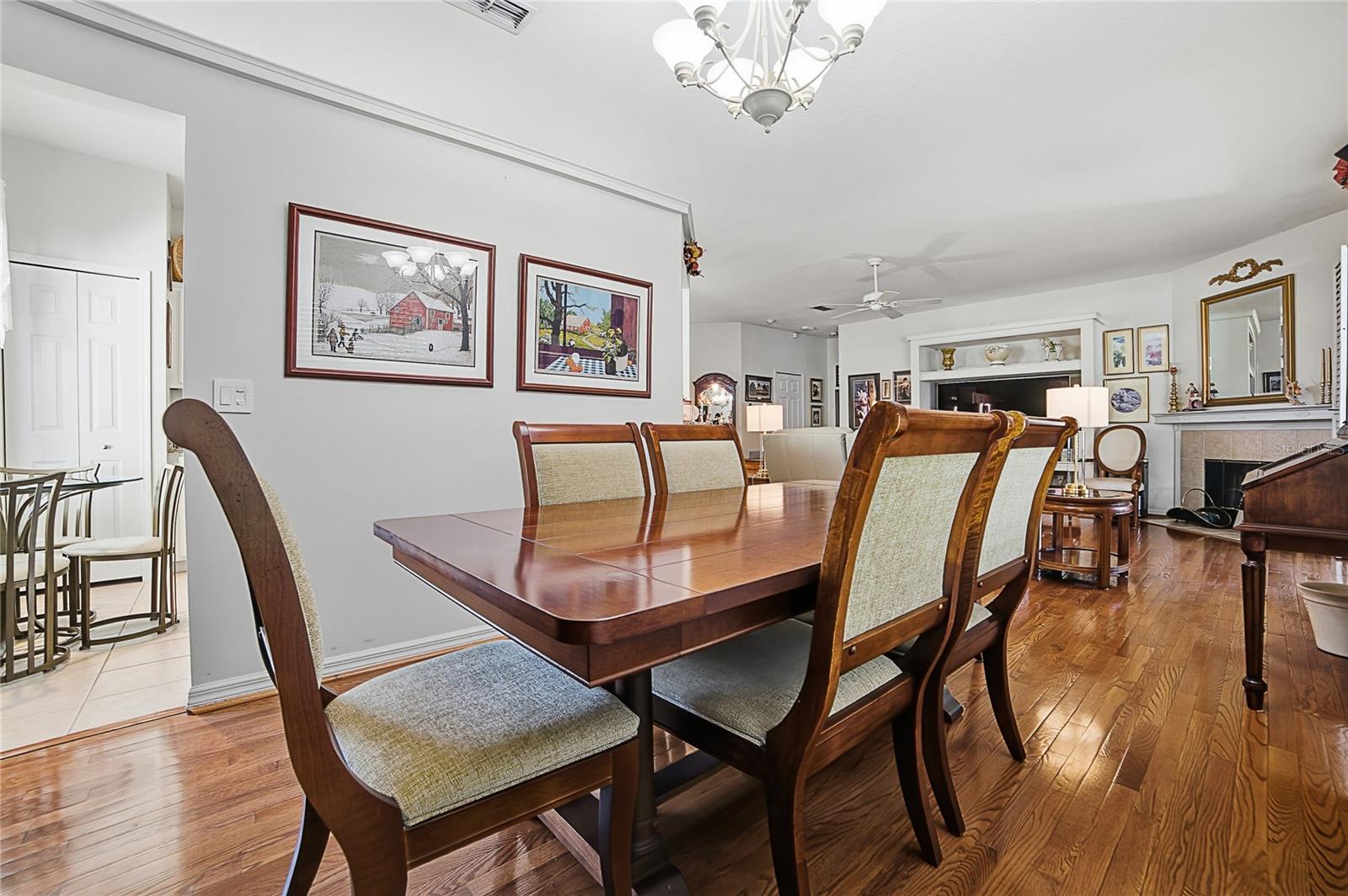 934 DEKLEVA DR, APOPKA, FL, 32712