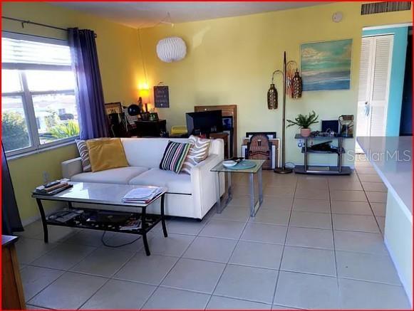 11440 1ST ST E #6, TREASURE ISLAND, FL, 33706