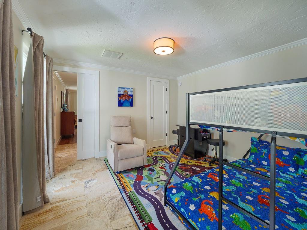 3 MICHIANA PL, TERRA CEIA, FL, 34250