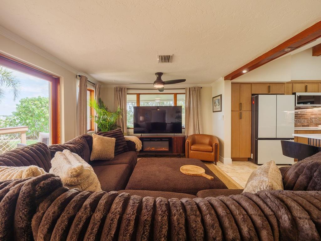 3 MICHIANA PL, TERRA CEIA, FL, 34250