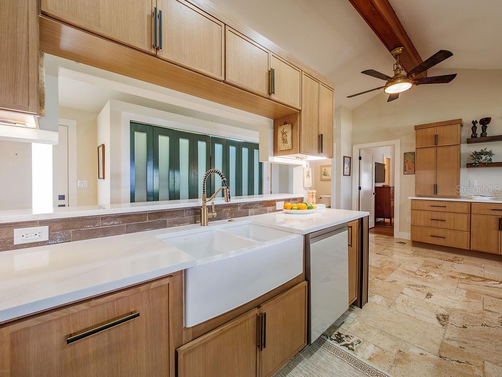 3 MICHIANA PL, TERRA CEIA, FL, 34250