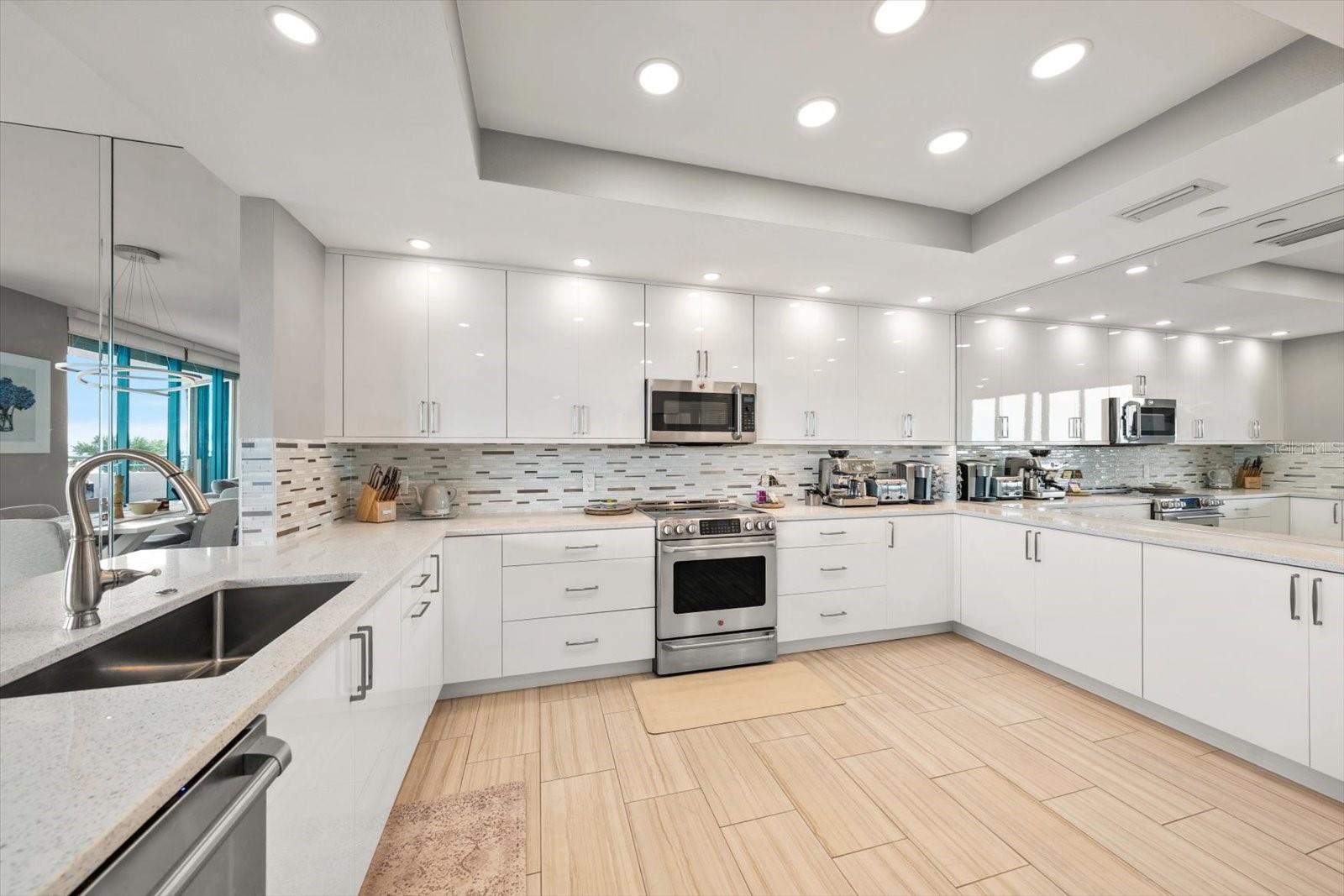 1560 GULF BLVD #304, CLEARWATER, FL, 33767