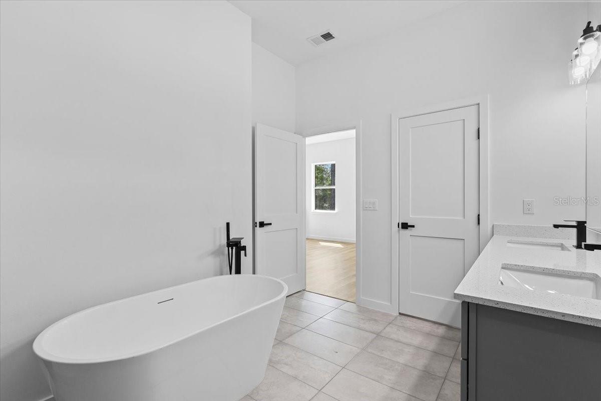 8681 N CIRCULAR WAY, CITRUS SPRINGS, FL, 34434