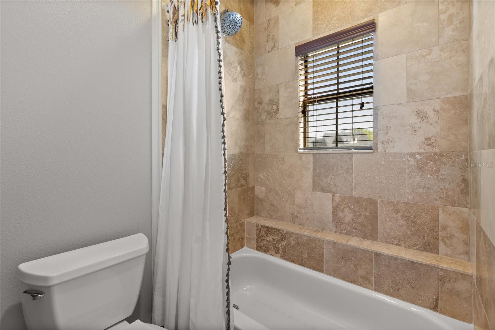 200 VINE ST, OVIEDO, FL, 32765