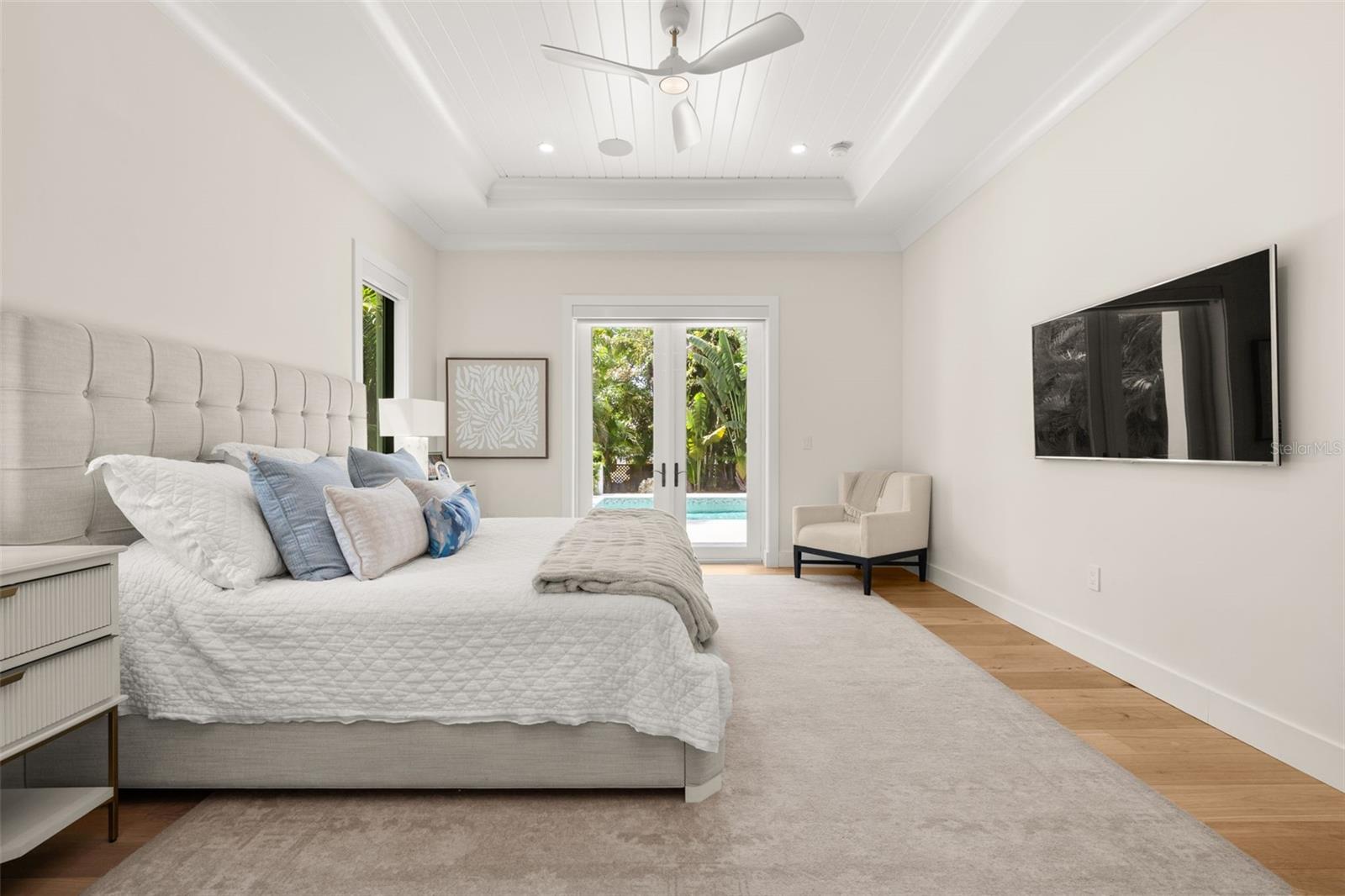 1815 S LAKE SHORE DR, SARASOTA, FL, 34231