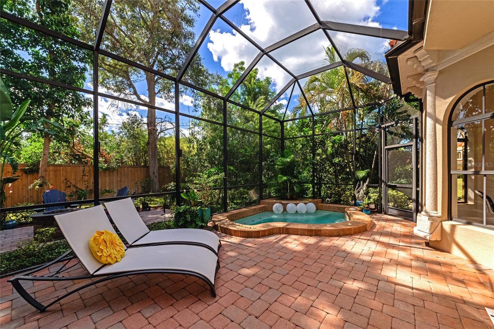 1690 ASSISI DR #12, SARASOTA, FL, 34231