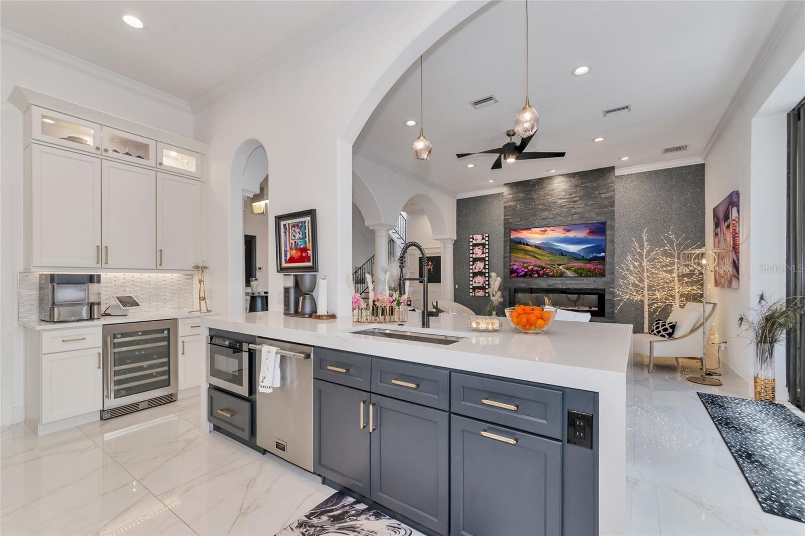 1690 ASSISI DR #12, SARASOTA, FL, 34231