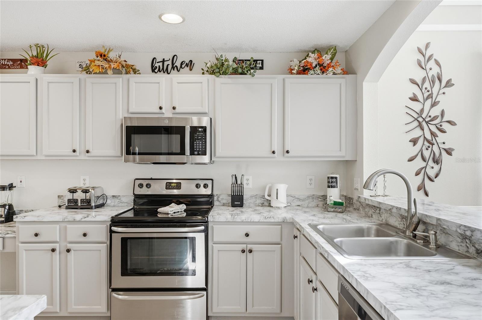 8426 SECRET KEY CV, KISSIMMEE, FL, 34747