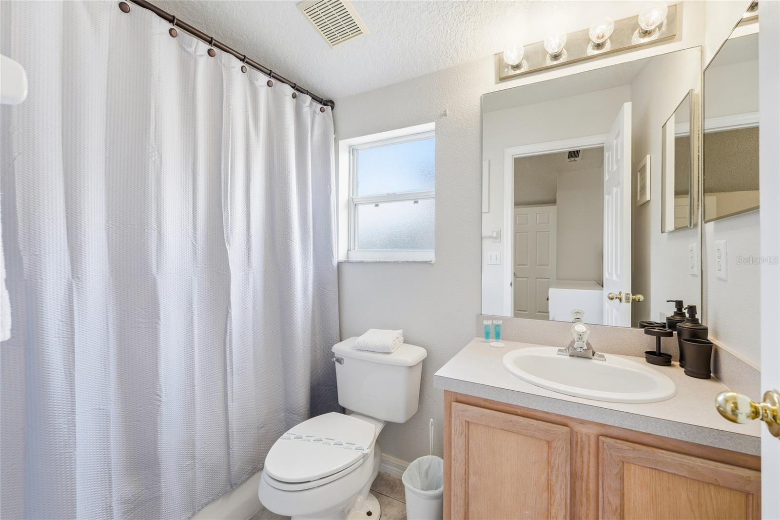 8426 SECRET KEY CV, KISSIMMEE, FL, 34747