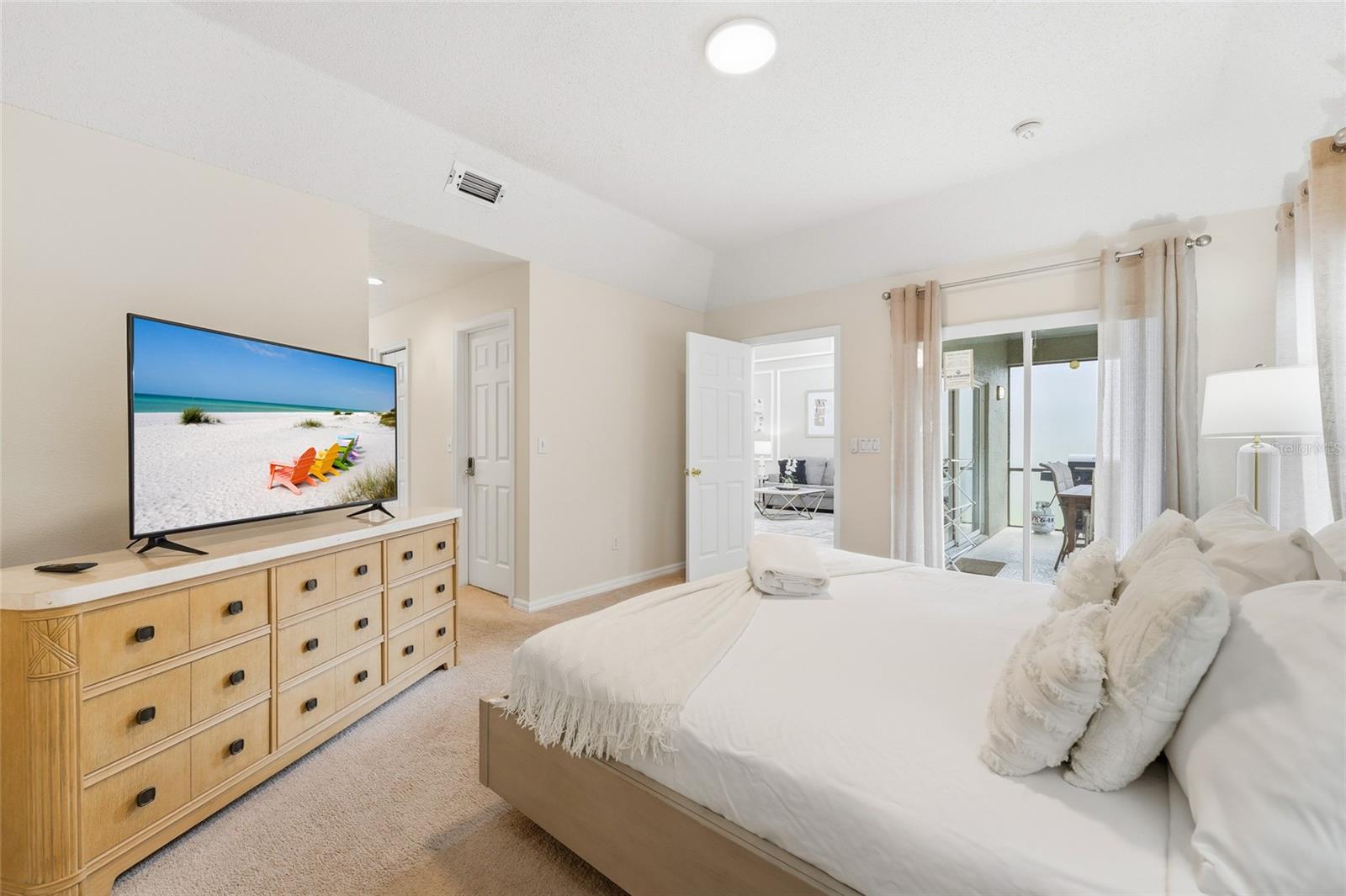 8426 SECRET KEY CV, KISSIMMEE, FL, 34747