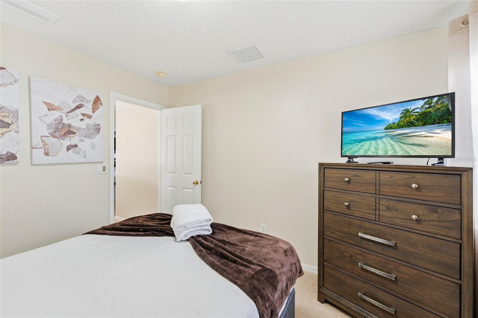 8426 SECRET KEY CV, KISSIMMEE, FL, 34747