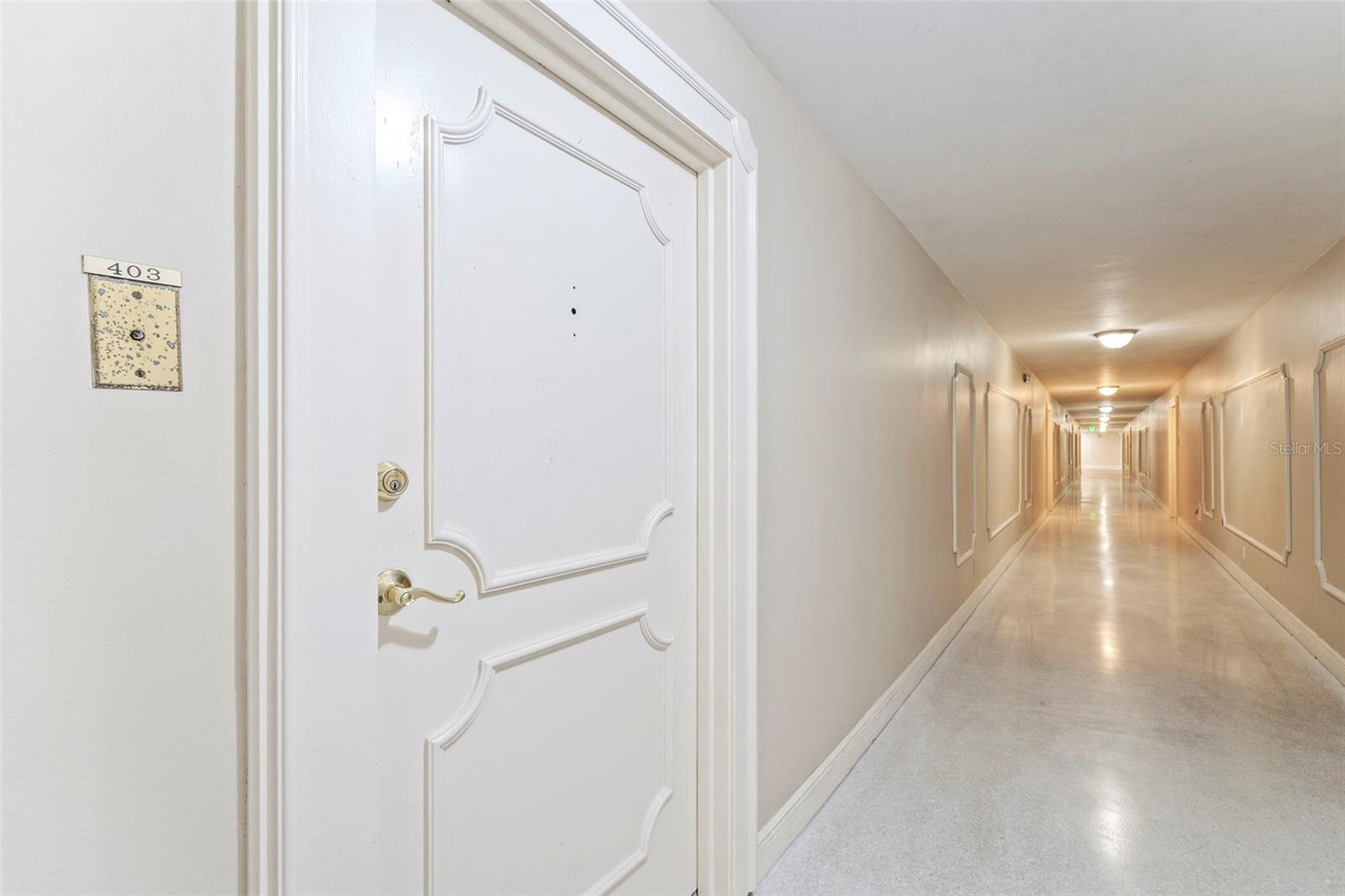 10355 PARADISE BLVD #403, TREASURE ISLAND, FL, 33706