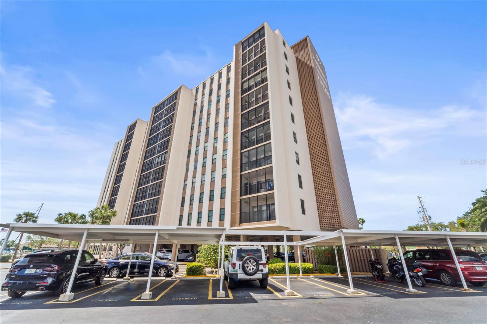 10355 PARADISE BLVD #403, TREASURE ISLAND, FL, 33706