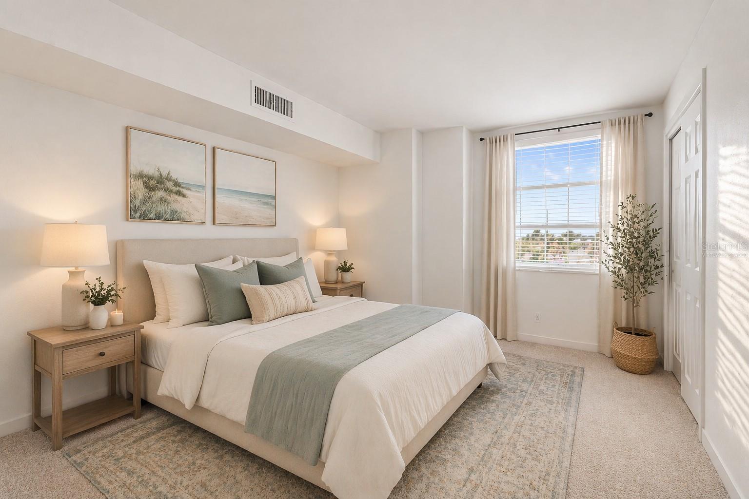 10355 PARADISE BLVD #403, TREASURE ISLAND, FL, 33706