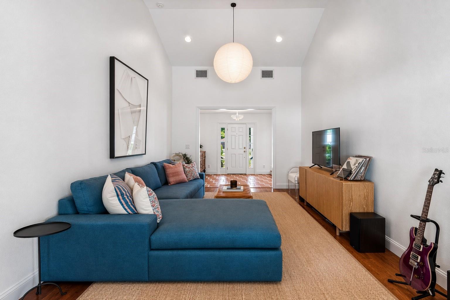 815 W KENTUCKY AVE, TAMPA, FL, 33603