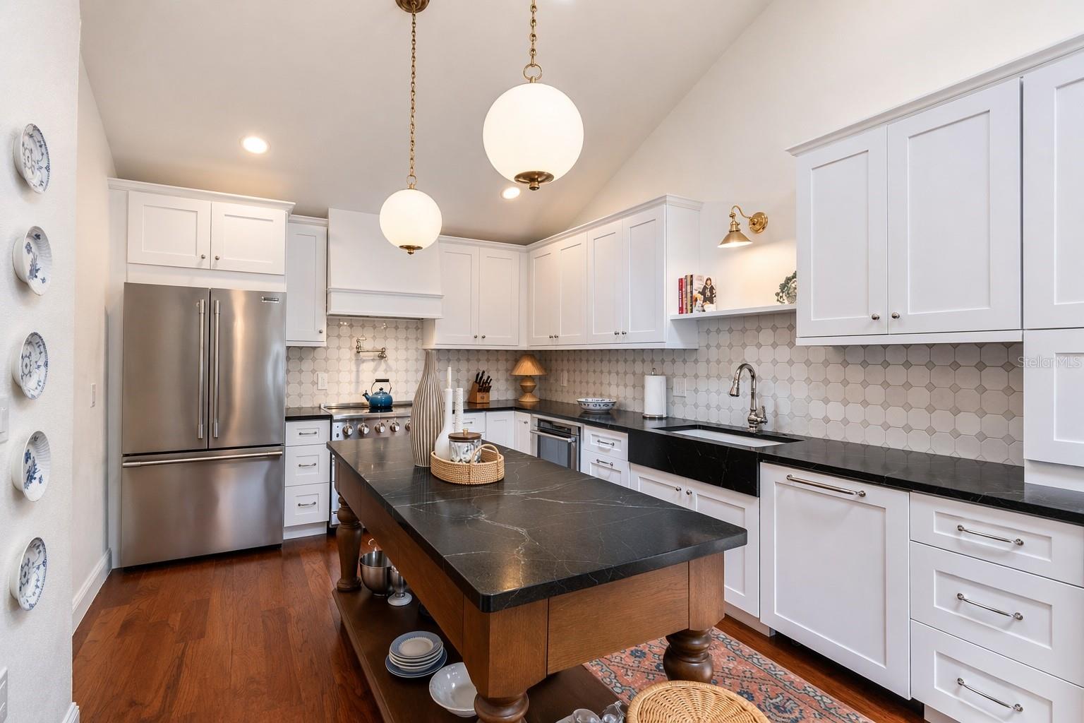 815 W KENTUCKY AVE, TAMPA, FL, 33603