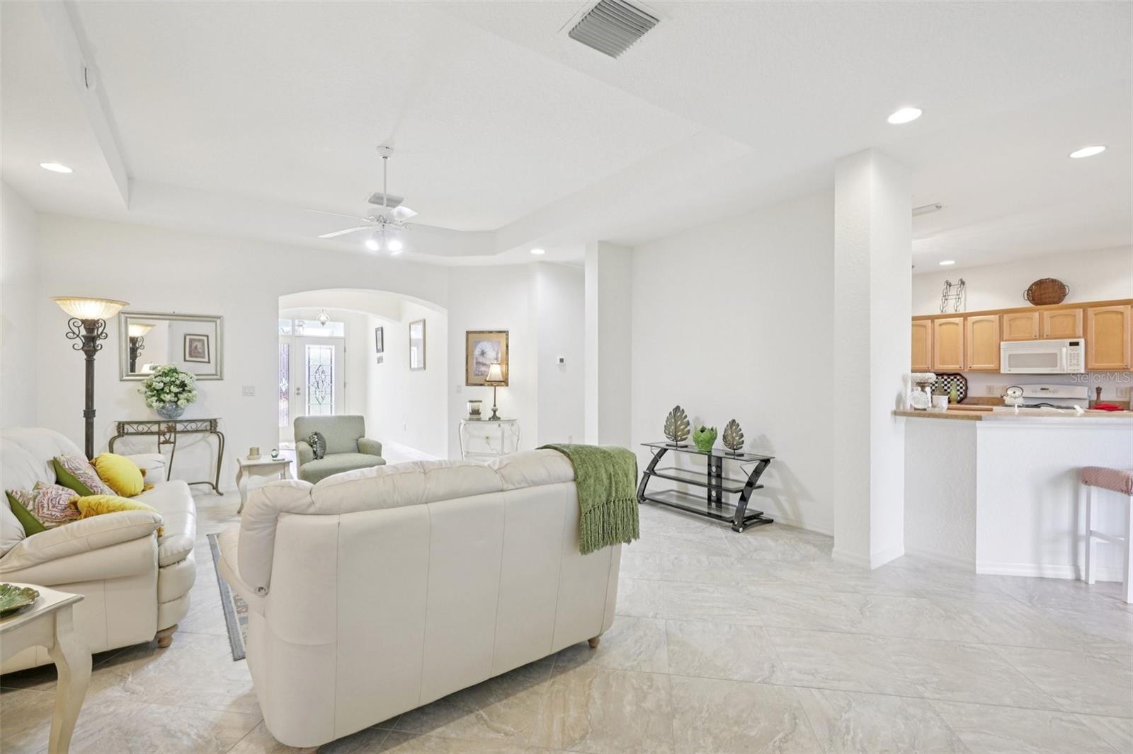 1605 LYNCHBURG LOOP, THE VILLAGES, FL, 32162