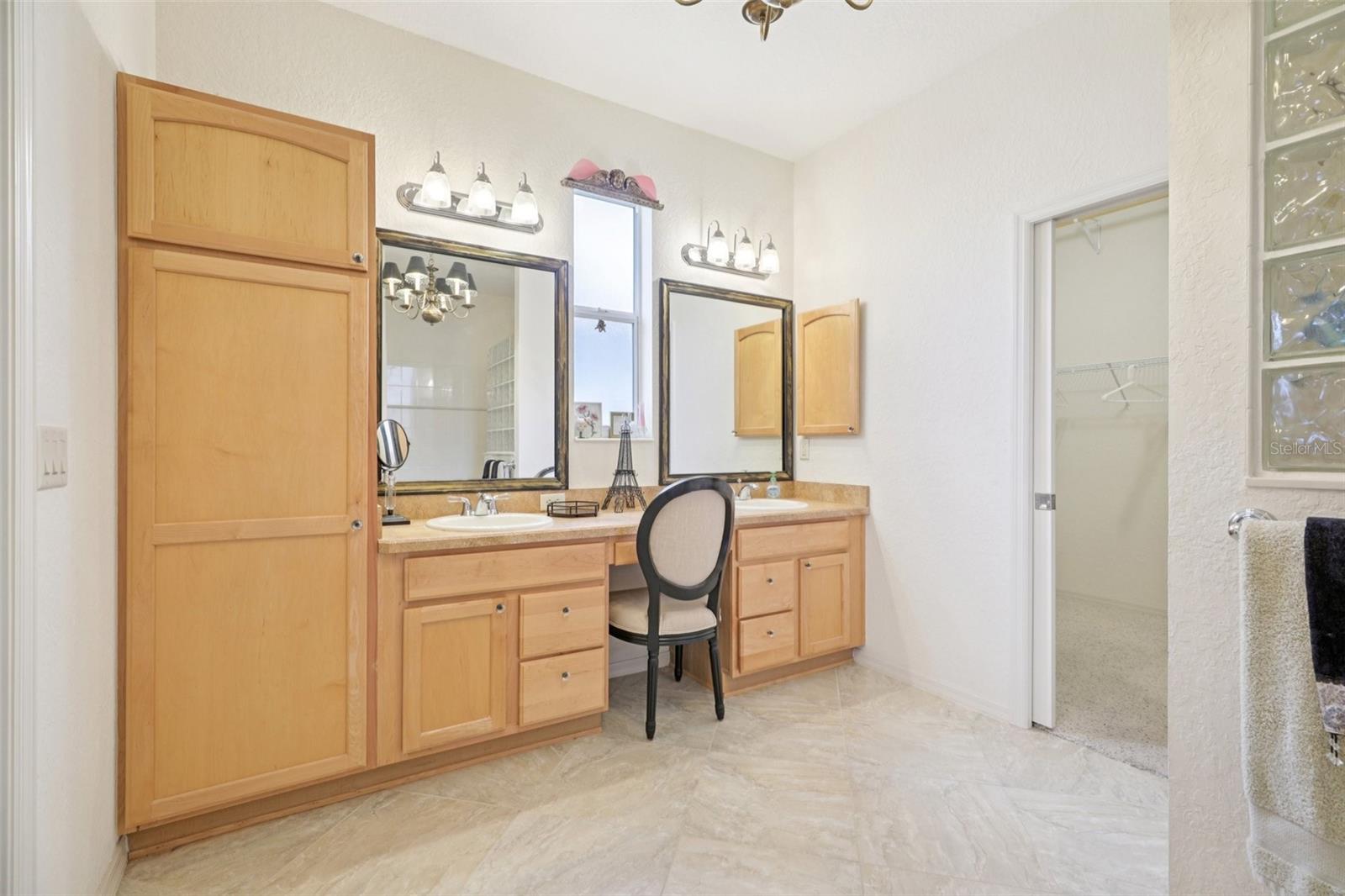 1605 LYNCHBURG LOOP, THE VILLAGES, FL, 32162