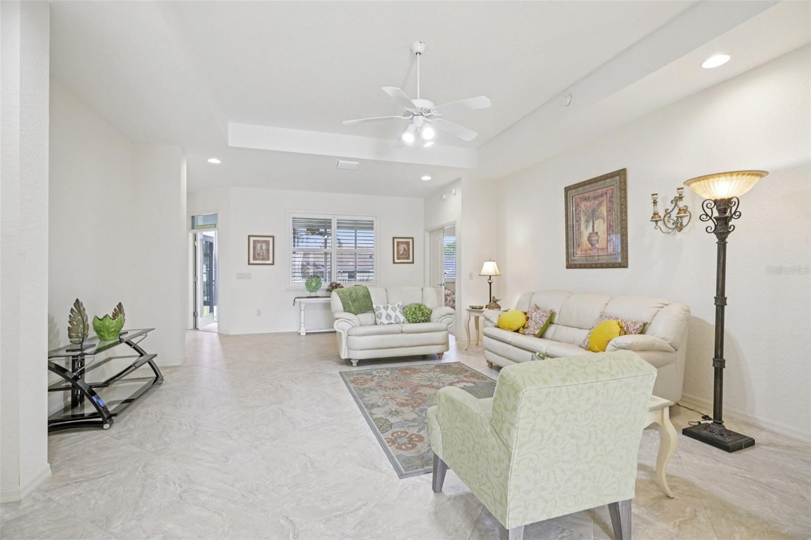 1605 LYNCHBURG LOOP, THE VILLAGES, FL, 32162