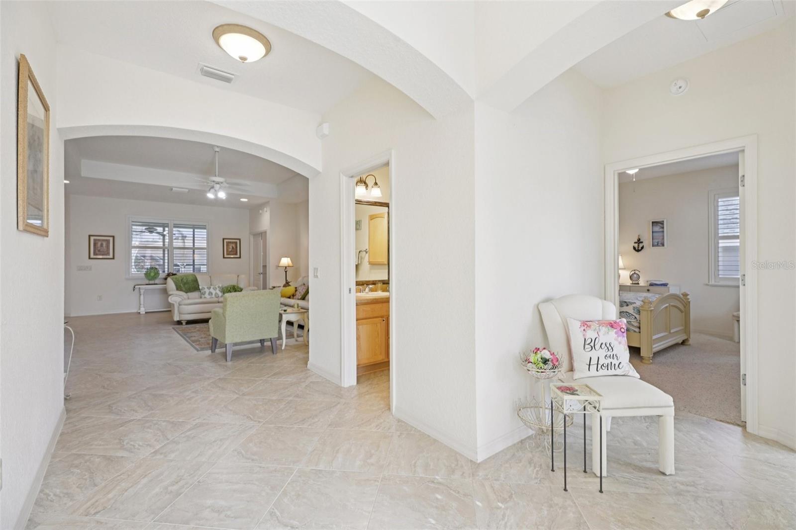 1605 LYNCHBURG LOOP, THE VILLAGES, FL, 32162