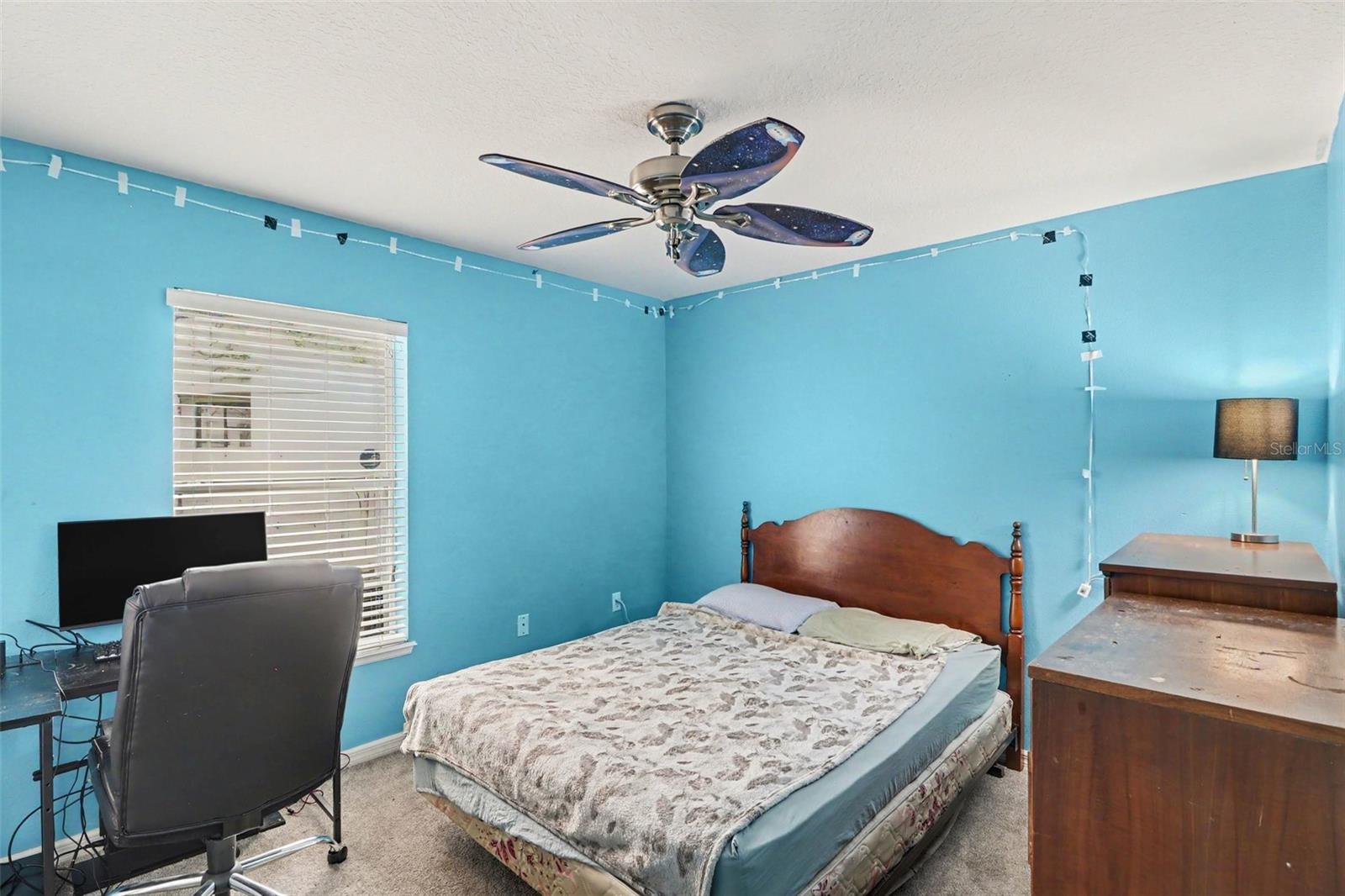 100 FESTIVE CT, CHULUOTA, FL, 32766