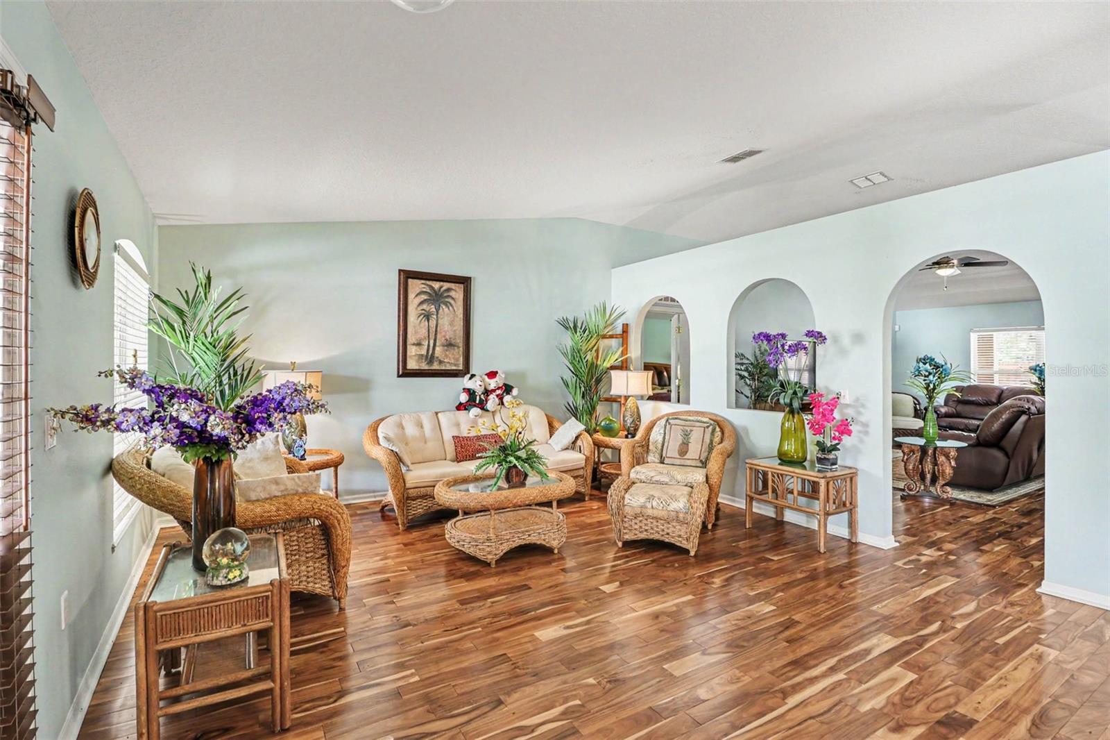 100 FESTIVE CT, CHULUOTA, FL, 32766