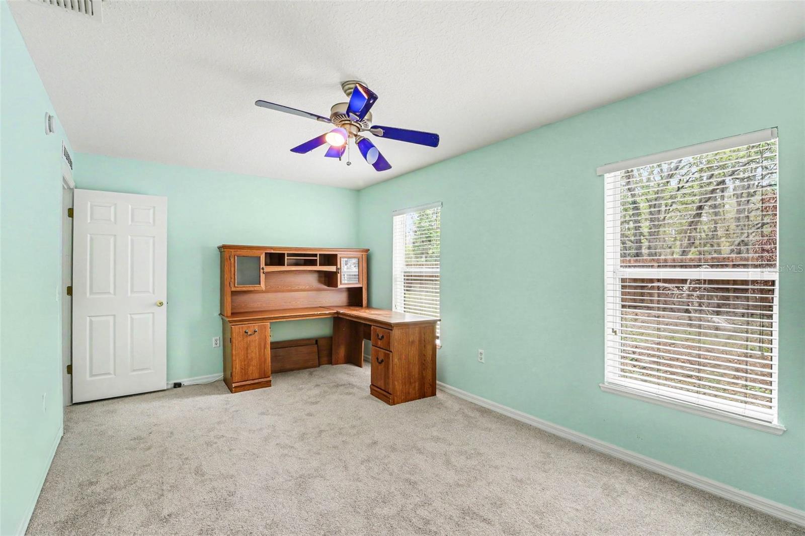 100 FESTIVE CT, CHULUOTA, FL, 32766