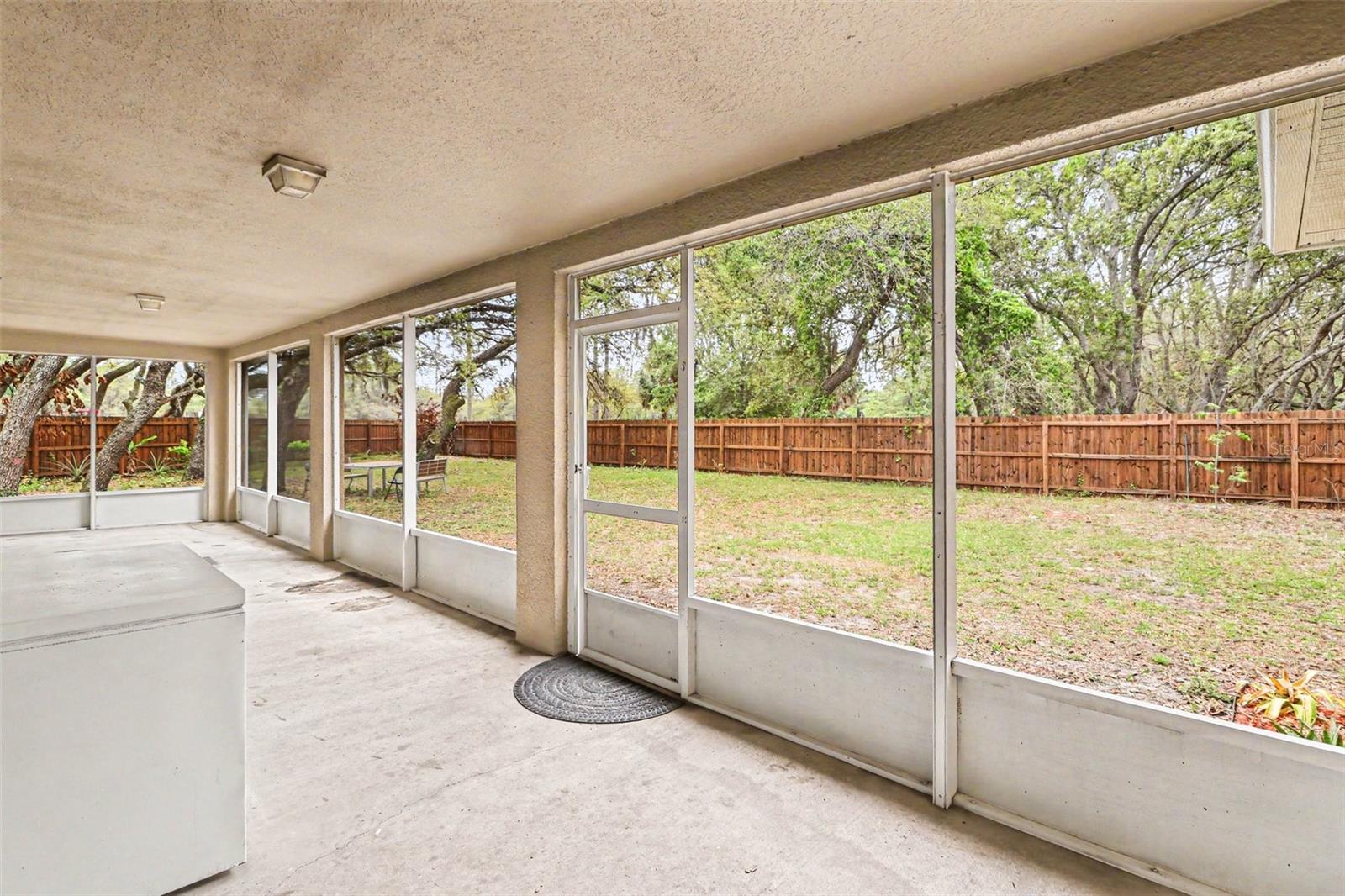 100 FESTIVE CT, CHULUOTA, FL, 32766