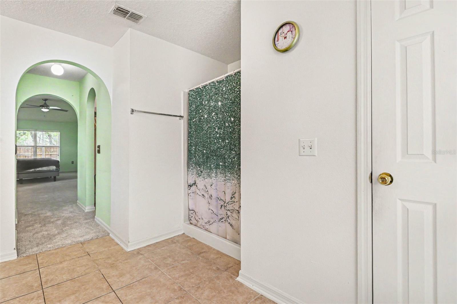 100 FESTIVE CT, CHULUOTA, FL, 32766