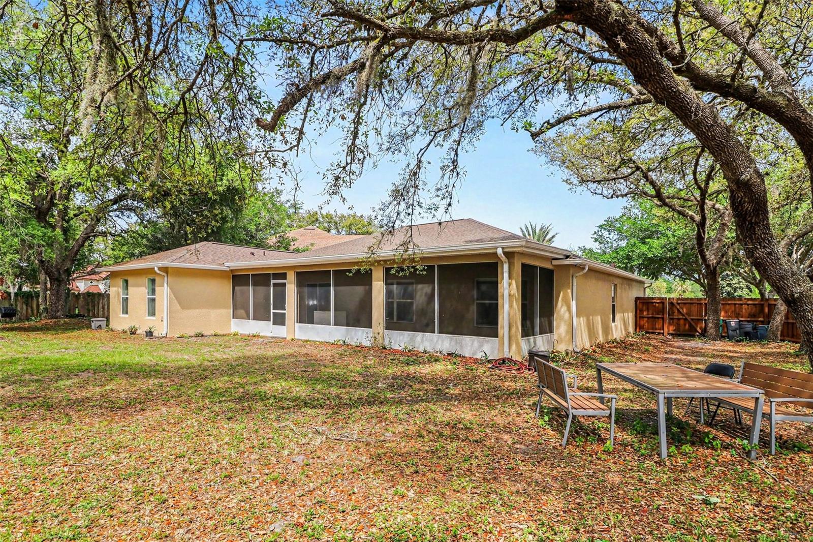 100 FESTIVE CT, CHULUOTA, FL, 32766