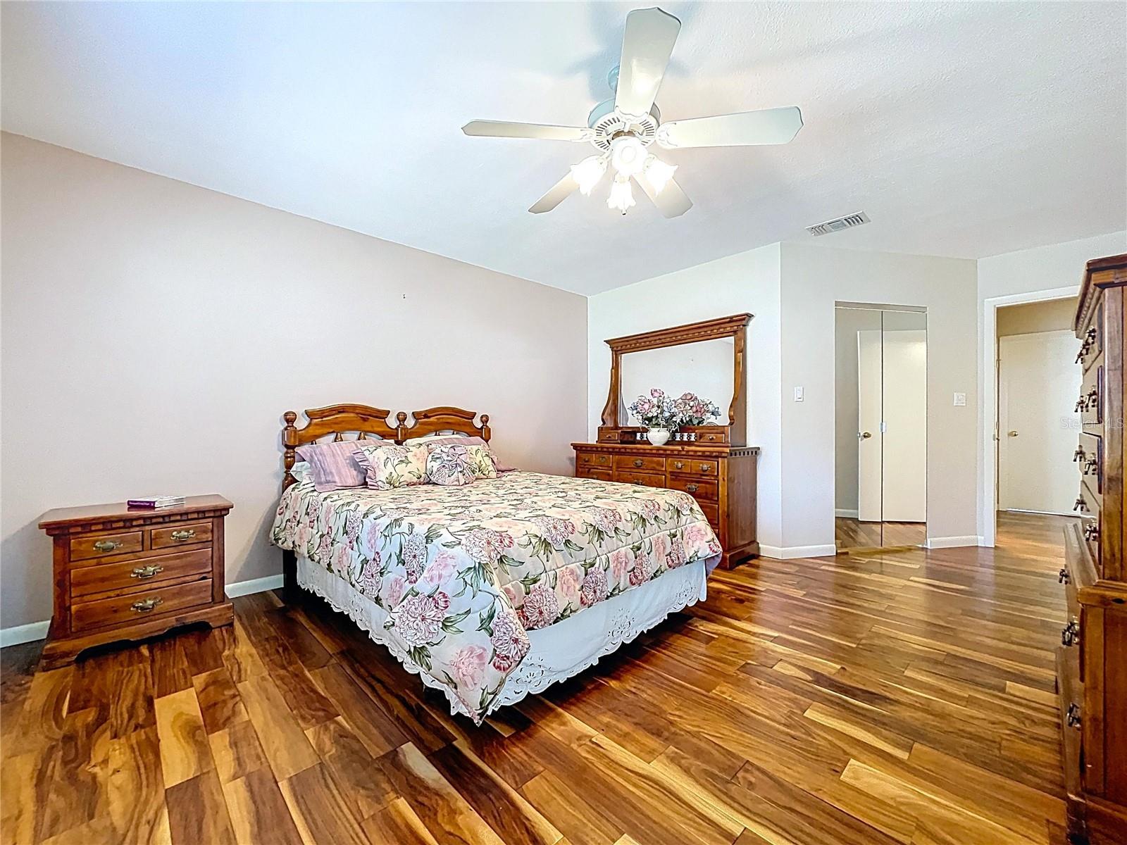 14711 TALL TREE DR, LUTZ, FL, 33559