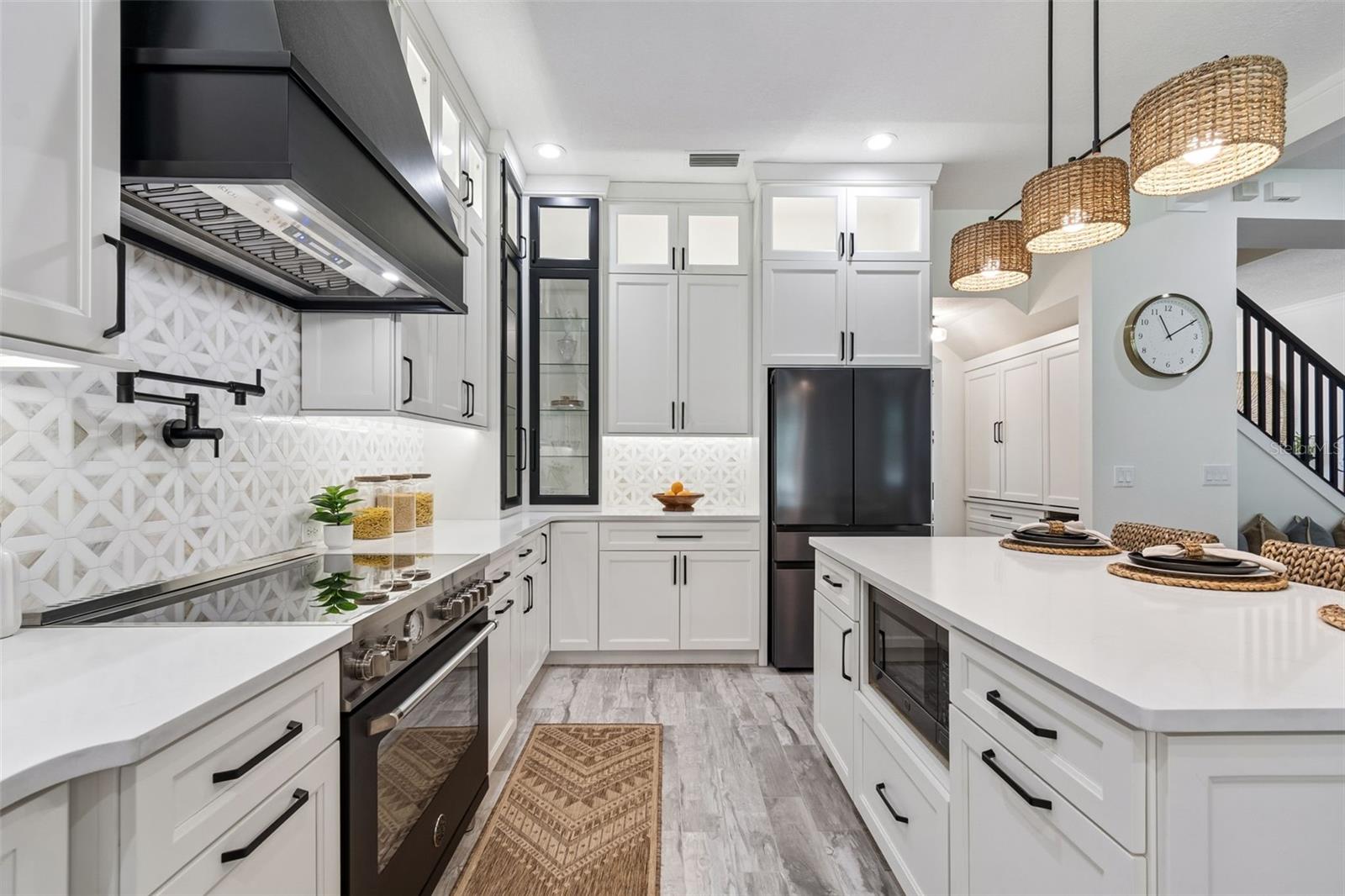 7441 AMBLESIDE DR, LAND O LAKES, FL, 34637