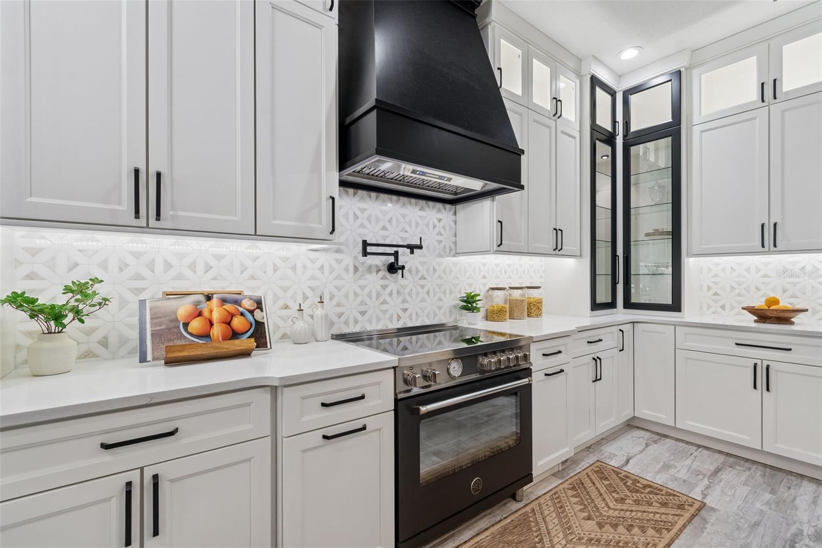 7441 AMBLESIDE DR, LAND O LAKES, FL, 34637