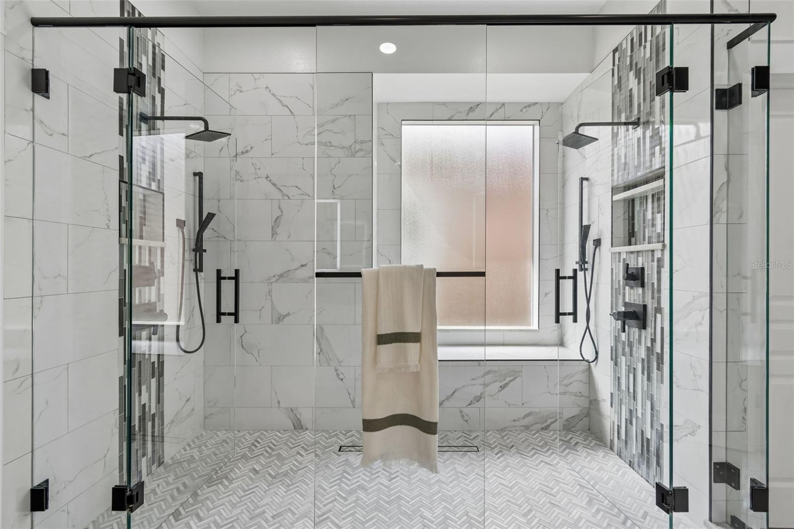 7441 AMBLESIDE DR, LAND O LAKES, FL, 34637