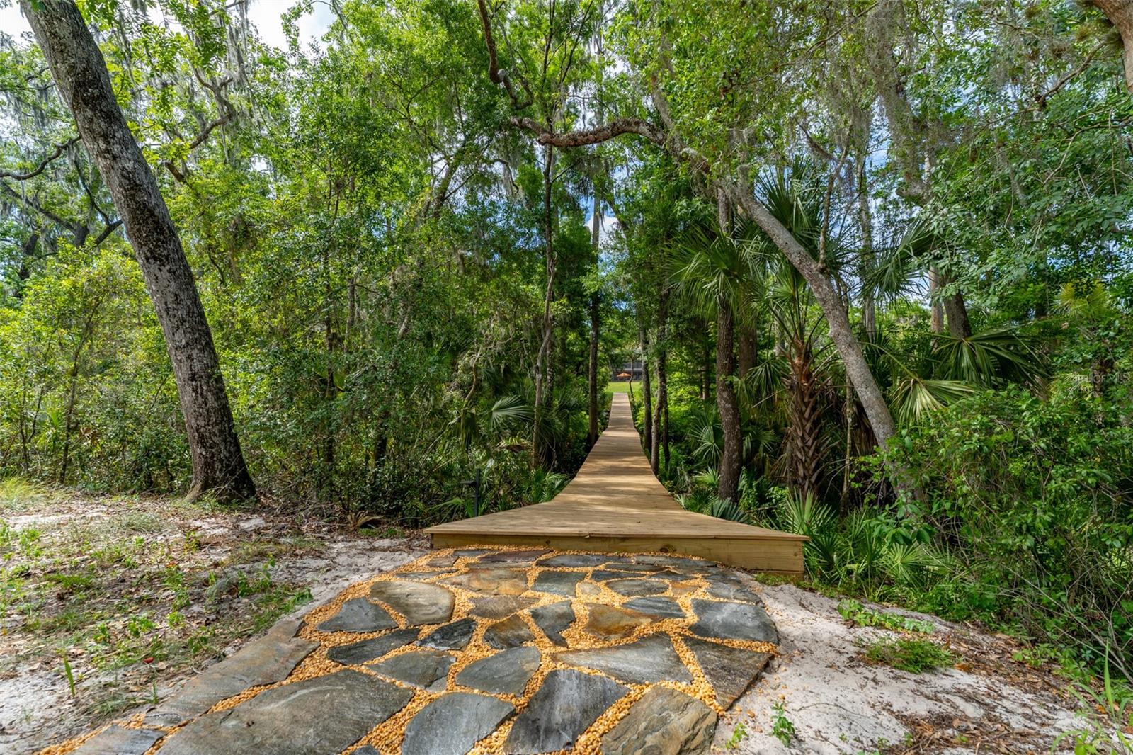 8214 REVELS RD, RIVERVIEW, FL, 33569