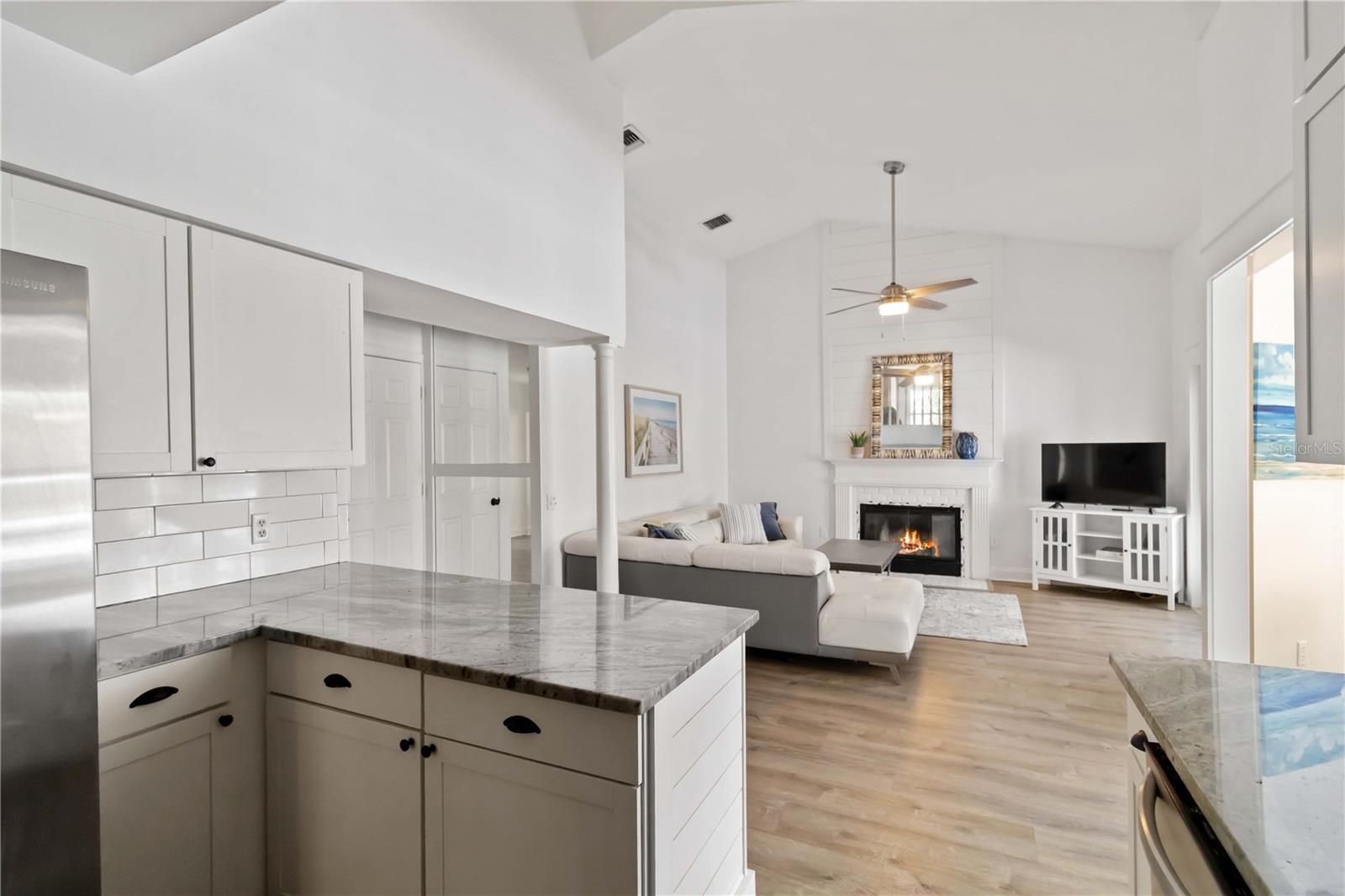 7447 HAWKINS RD, SARASOTA, FL, 34241