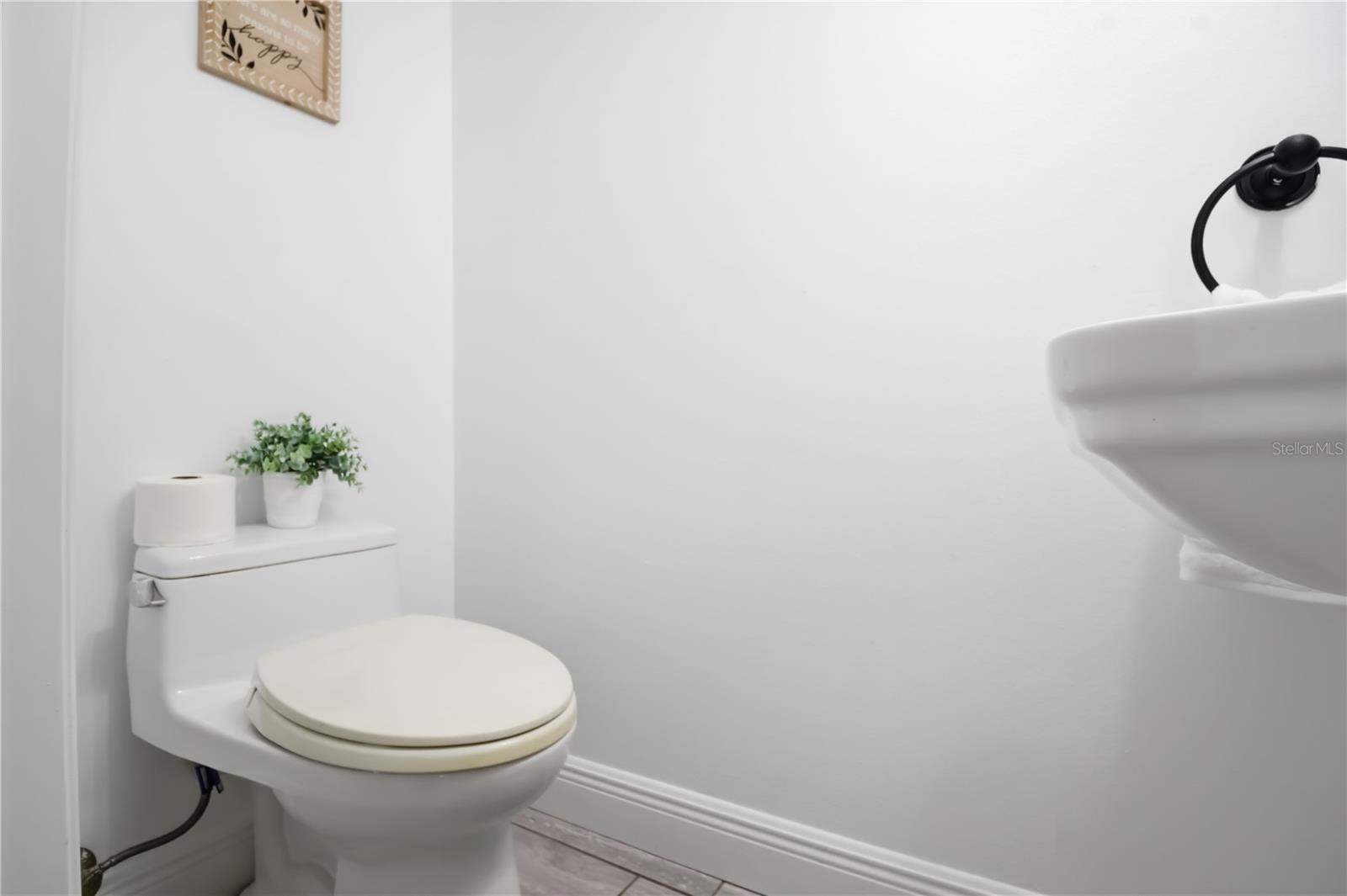 7447 HAWKINS RD, SARASOTA, FL, 34241