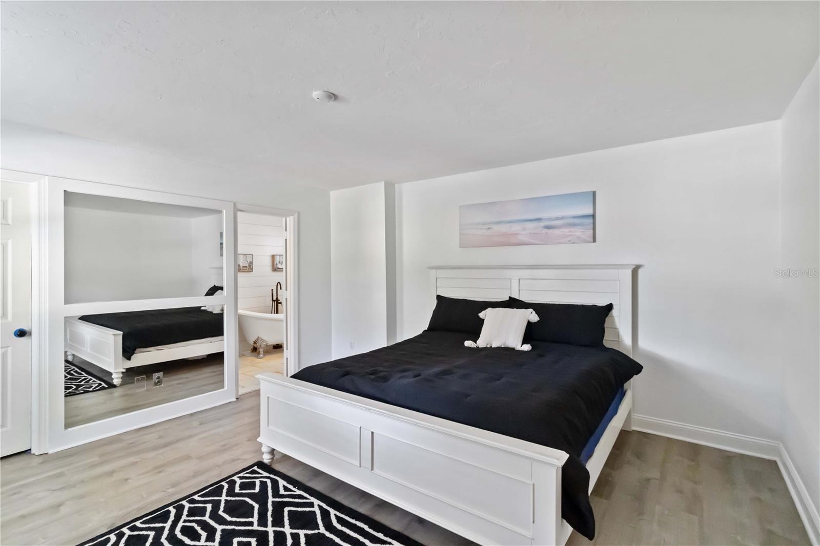 7447 HAWKINS RD, SARASOTA, FL, 34241