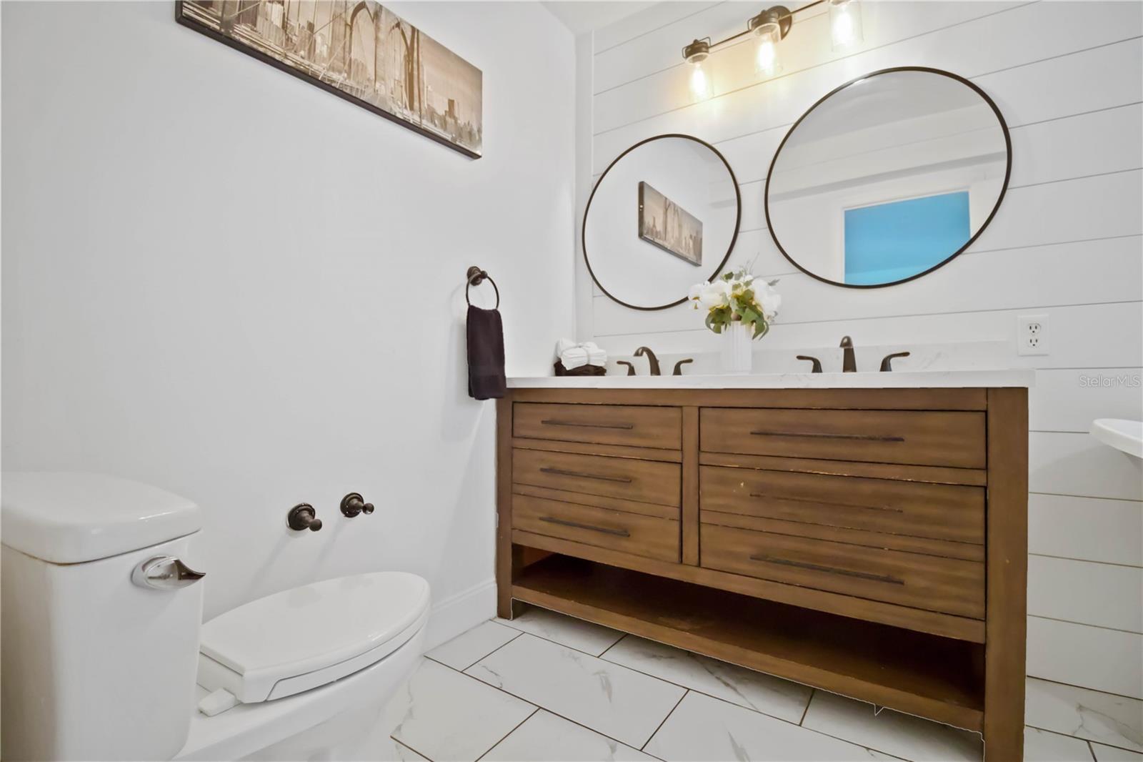 7447 HAWKINS RD, SARASOTA, FL, 34241