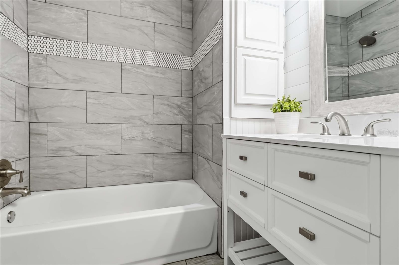 7447 HAWKINS RD, SARASOTA, FL, 34241