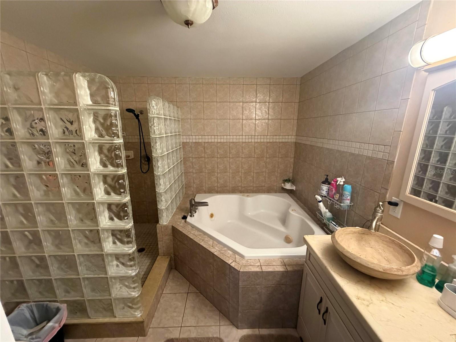 7210 14TH ST N, ST PETERSBURG, FL, 33702