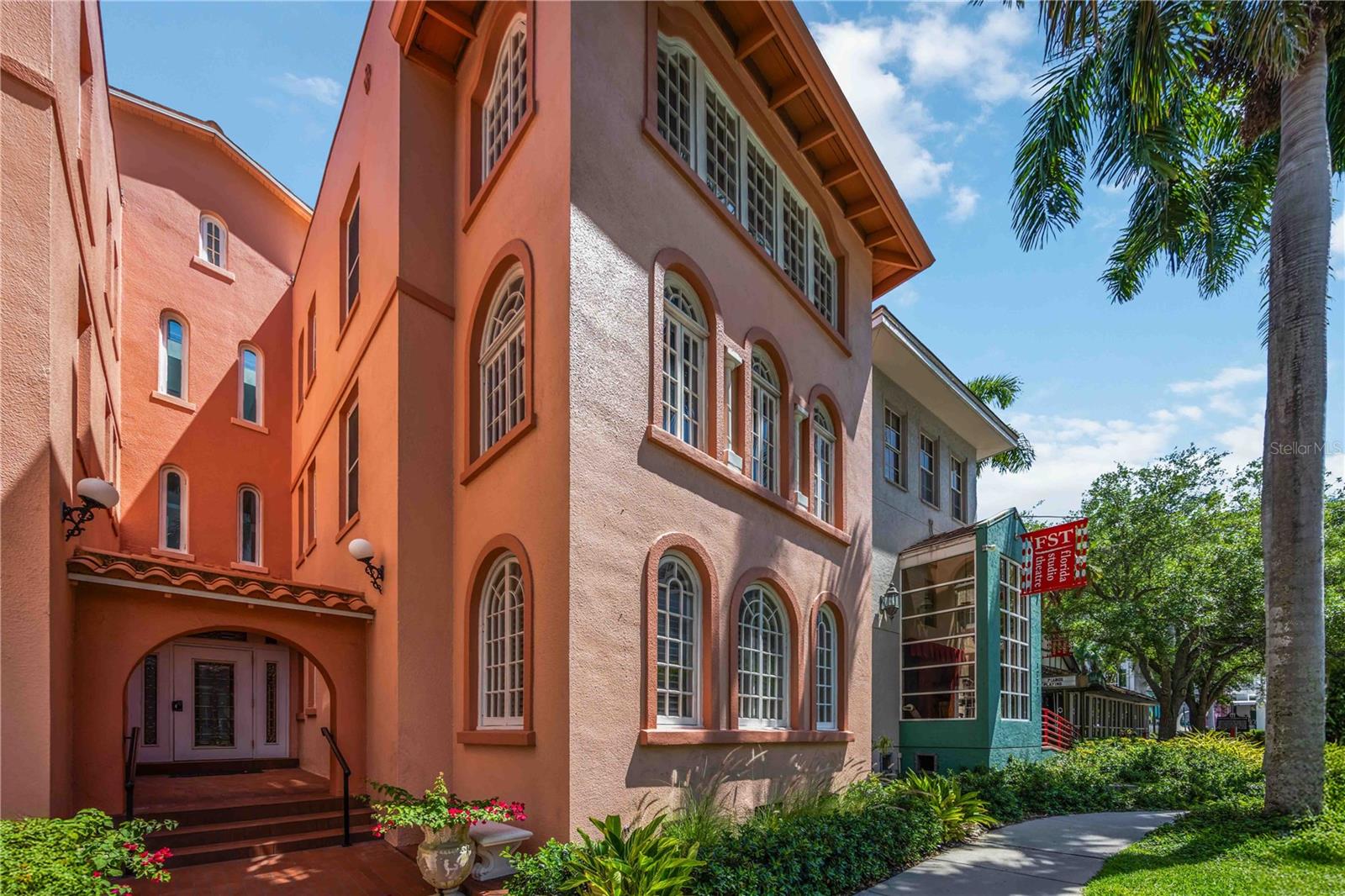 1221 N PALM AVE #203, SARASOTA, FL, 34236