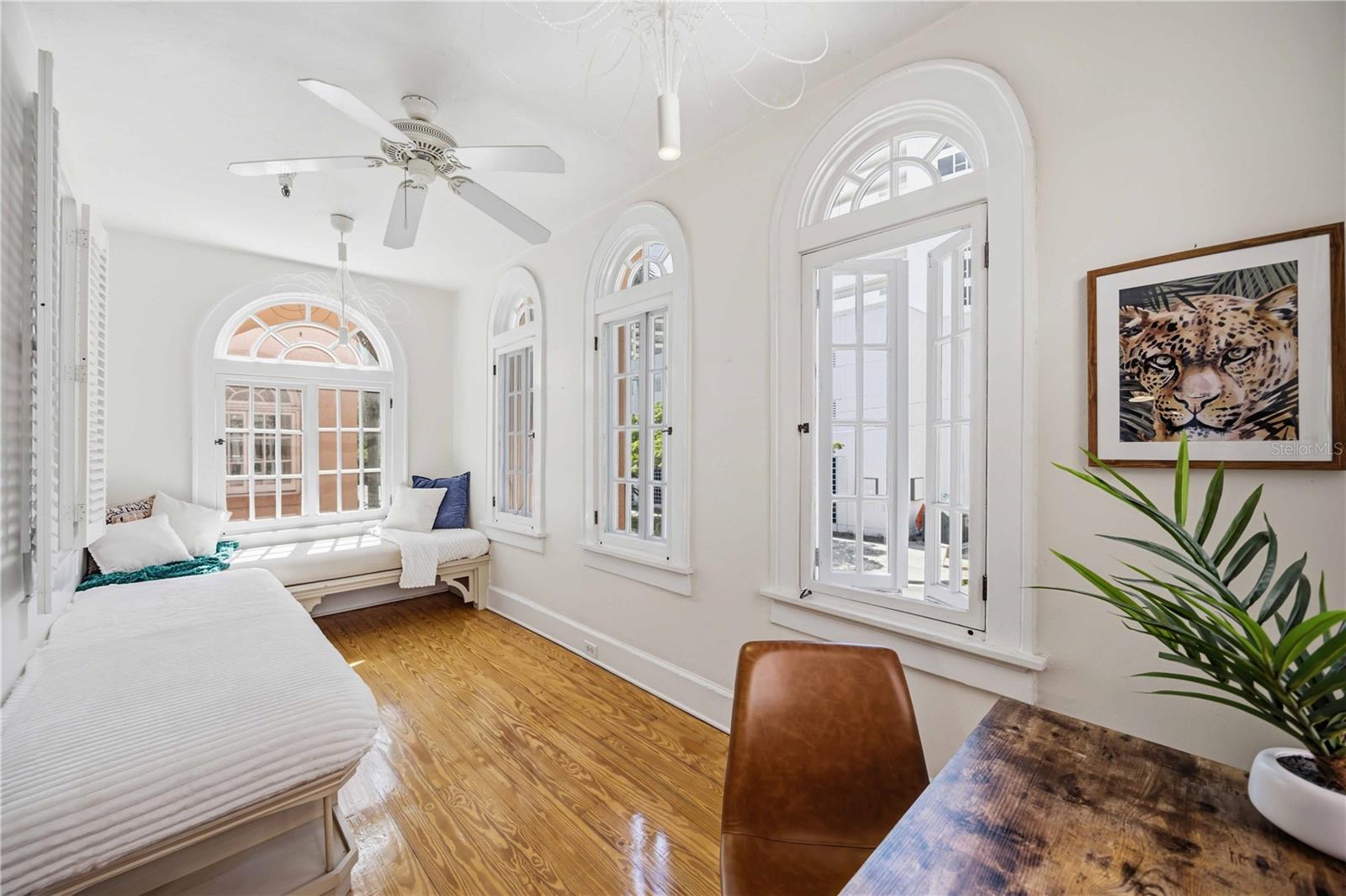 1221 N PALM AVE #203, SARASOTA, FL, 34236