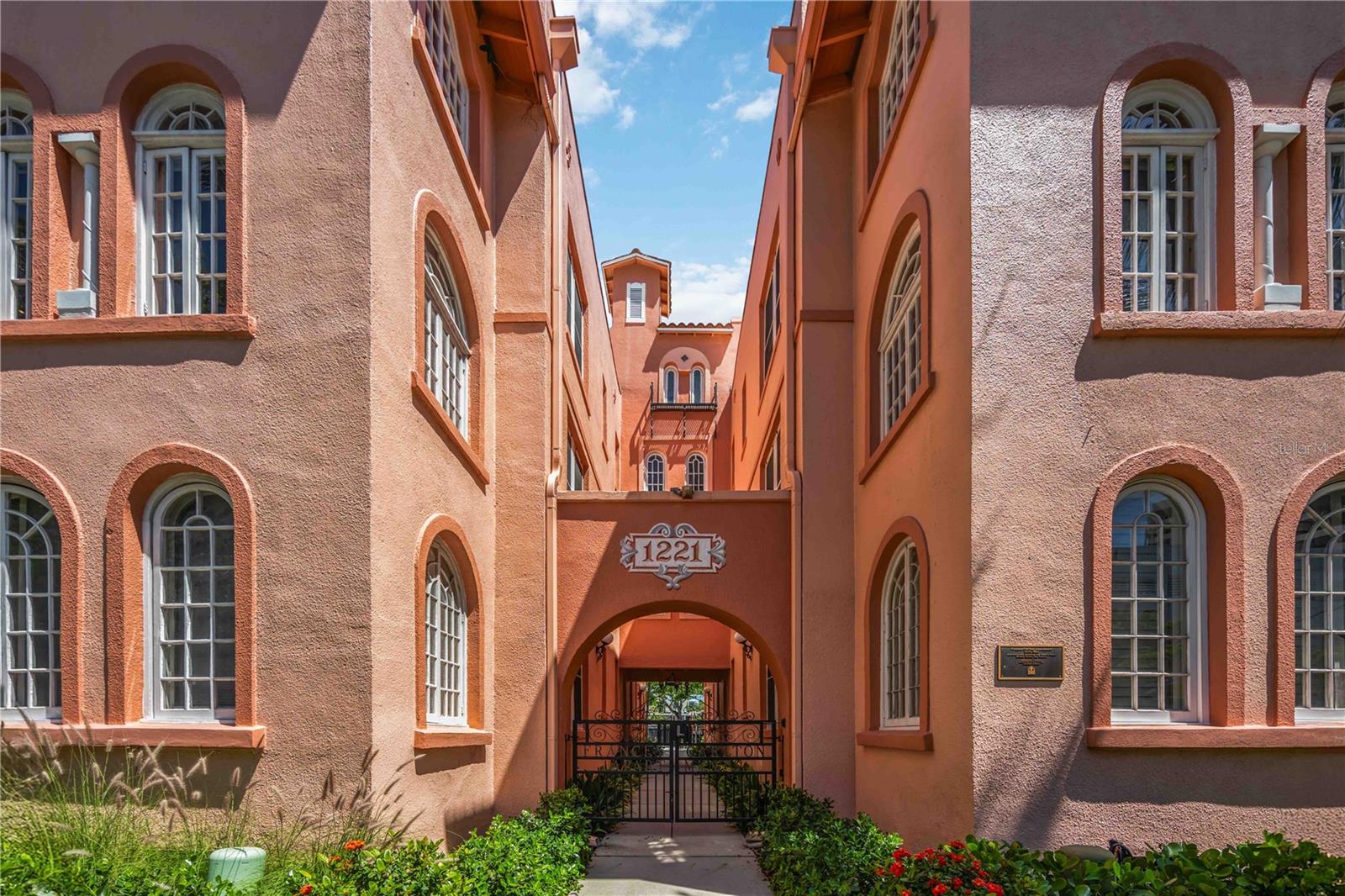 1221 N PALM AVE #203, SARASOTA, FL, 34236