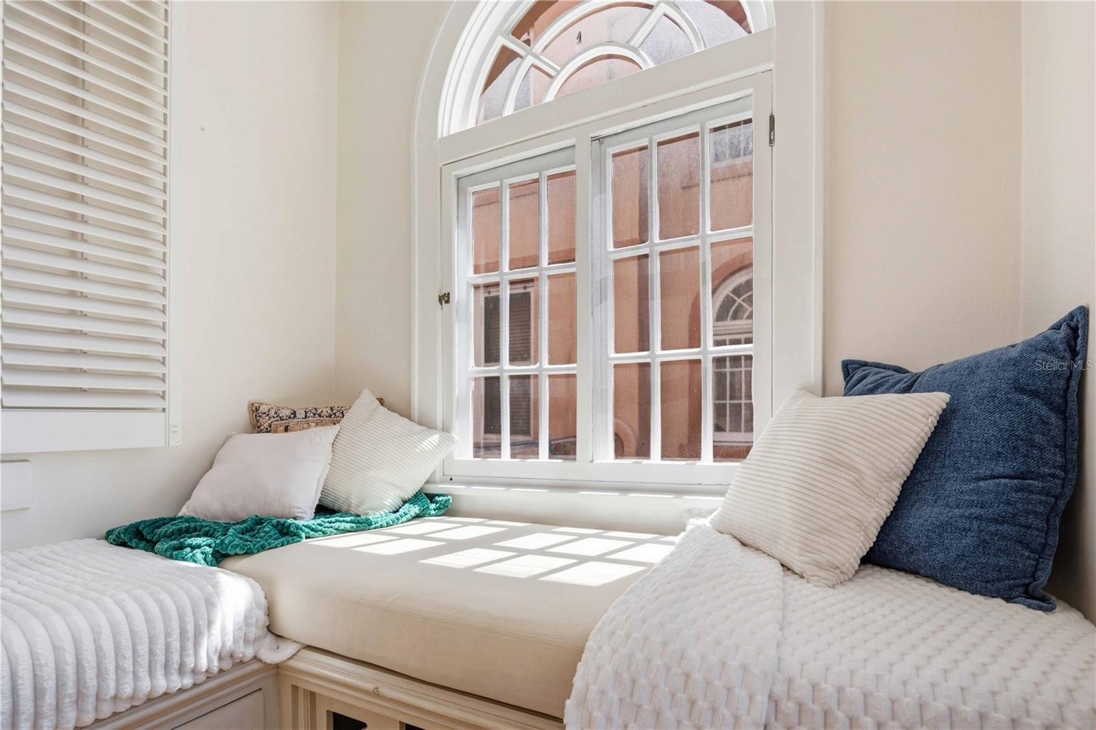 1221 N PALM AVE #203, SARASOTA, FL, 34236