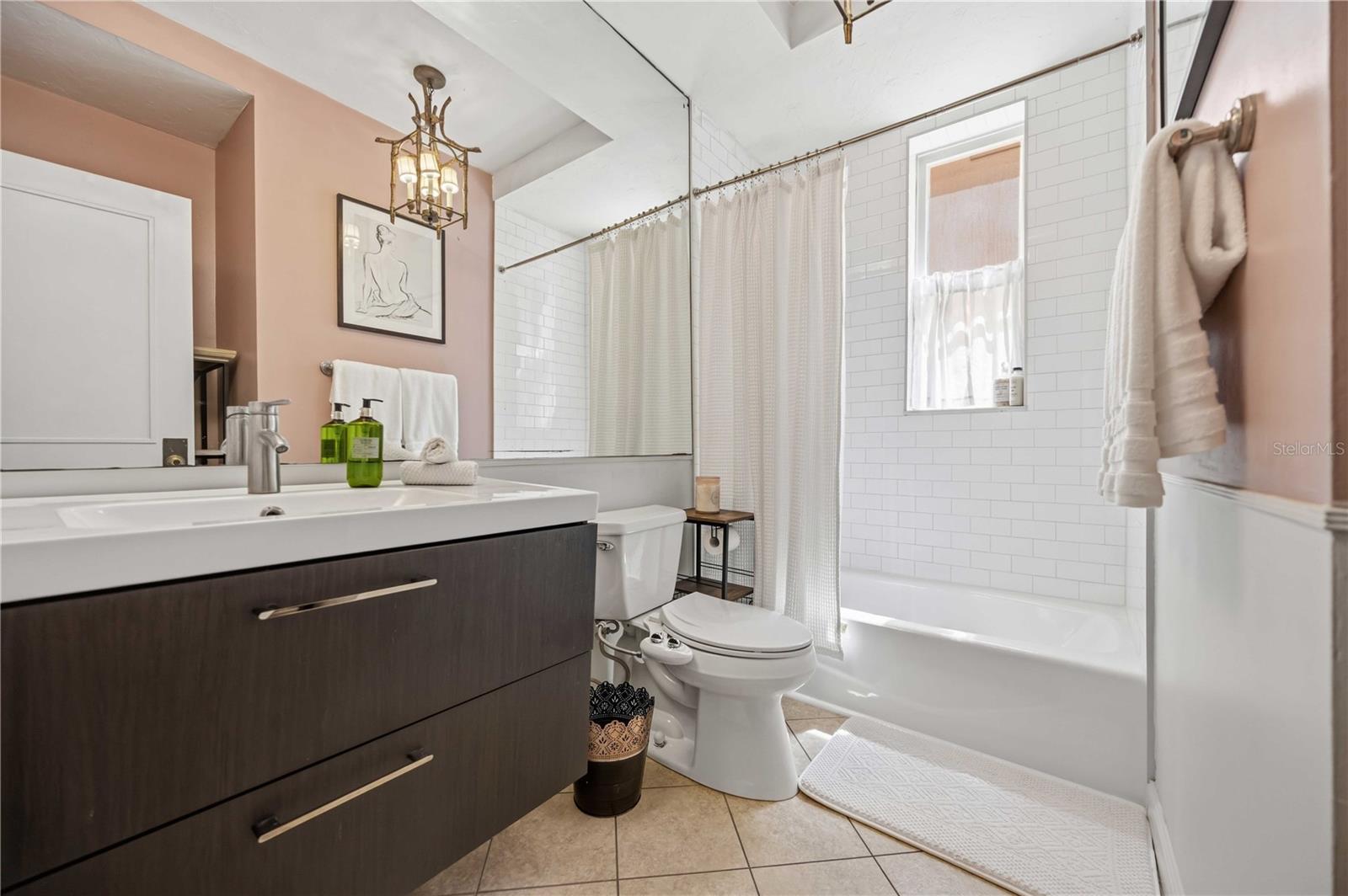 1221 N PALM AVE #203, SARASOTA, FL, 34236