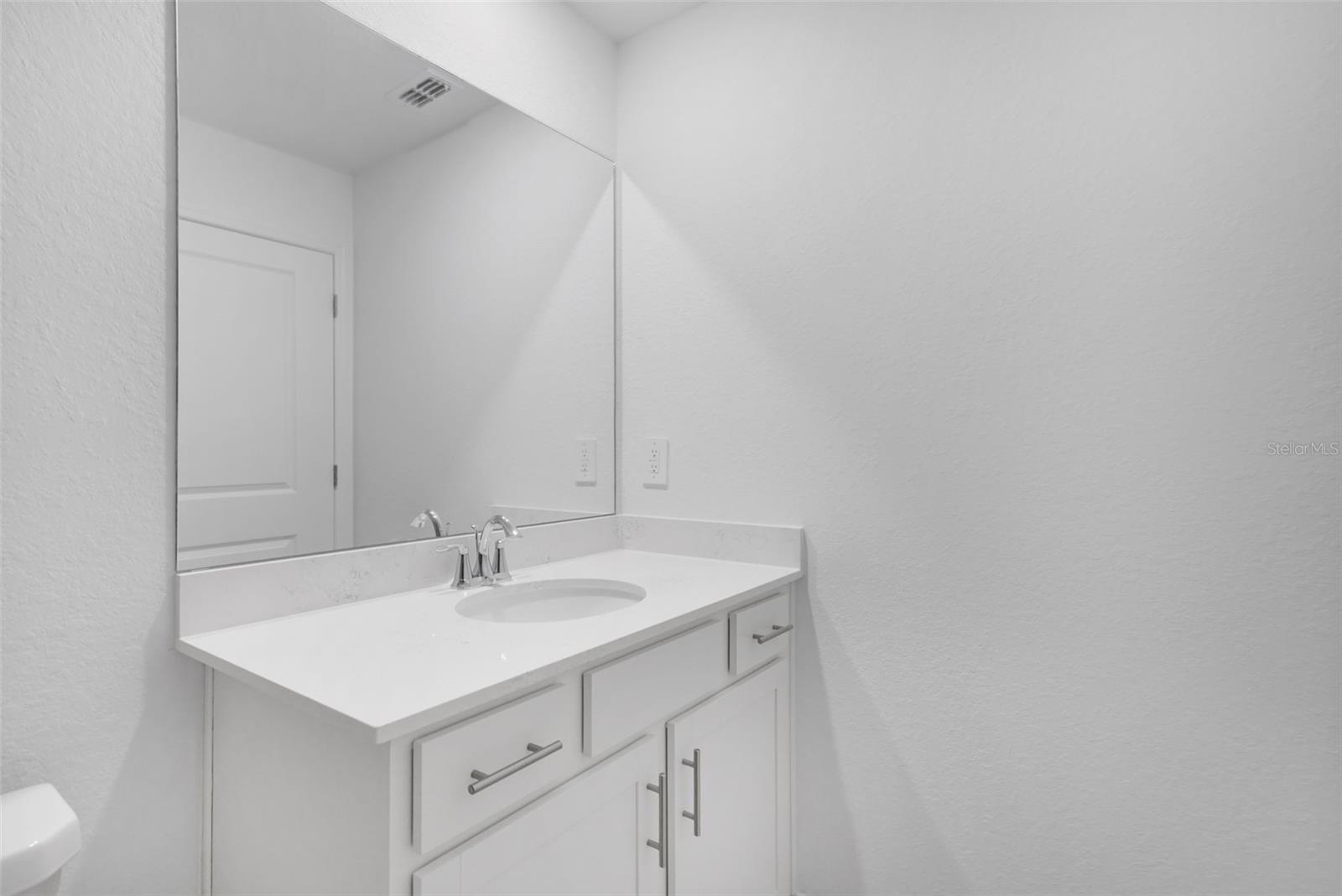 19116 SCALLOP LOOP #302, LAKEWOOD RANCH, FL, 34211